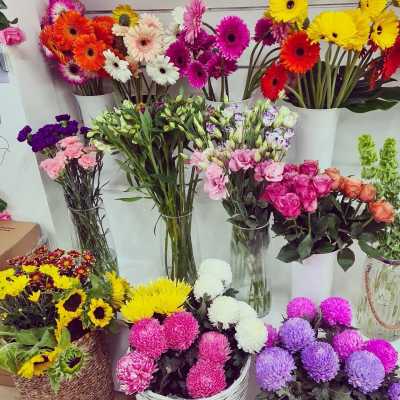 Florist Choice Gift-Wrap - This traditional wrap of flowers will be professionally made with the finest blooms on the day.